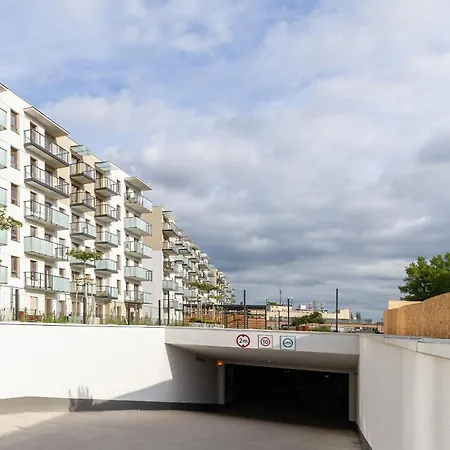 Apartment Superior Starowiejska With Parking By Renters *