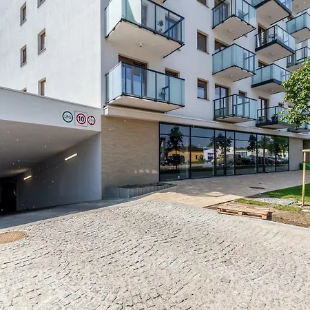 Apartment Superior Starowiejska With Parking By Renters *