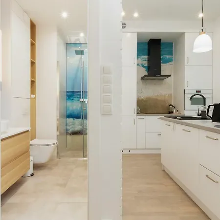 Superior Starowiejska With Parking By Renters