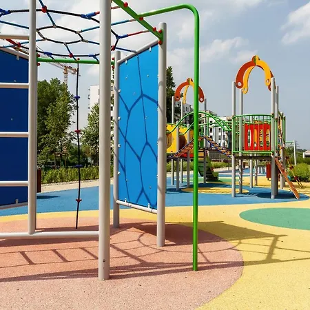 Superior Starowiejska With Parking By Renters *