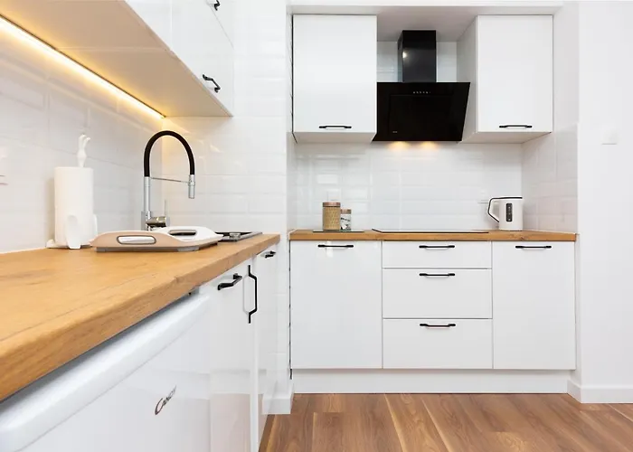 Superior Starowiejska With Parking By Renters Appartement *