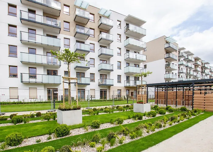 Superior Starowiejska With Parking By Renters