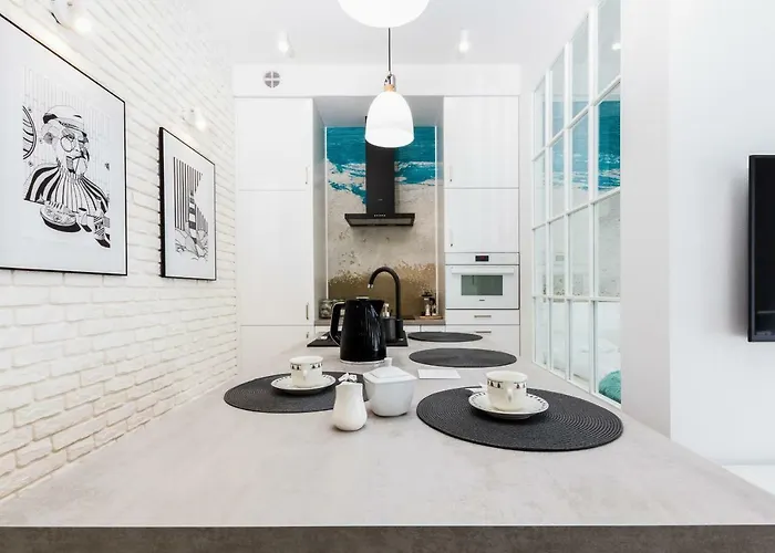 Superior Starowiejska With Parking By Renters Appartement *