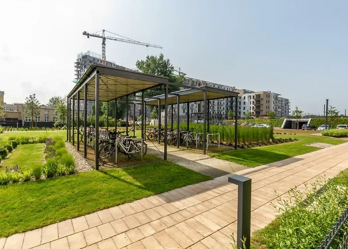 Superior Starowiejska With Parking By Renters