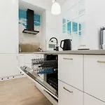 Starowiejska By Renters *